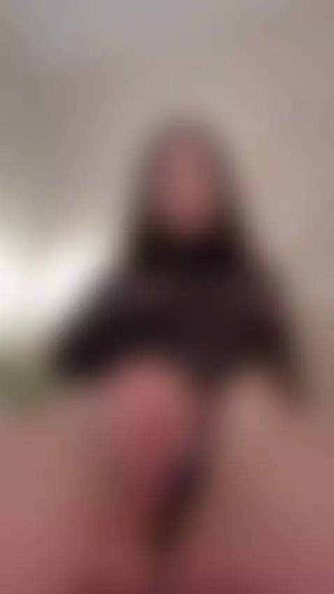 I love getting naughty and wet when you look at me by lizzysx