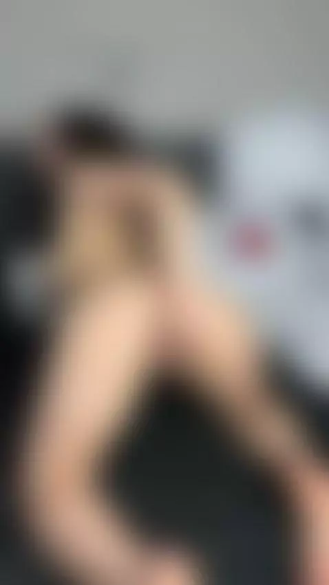 fuck me while I watch myself enjoy it in the mirror by lizzysx