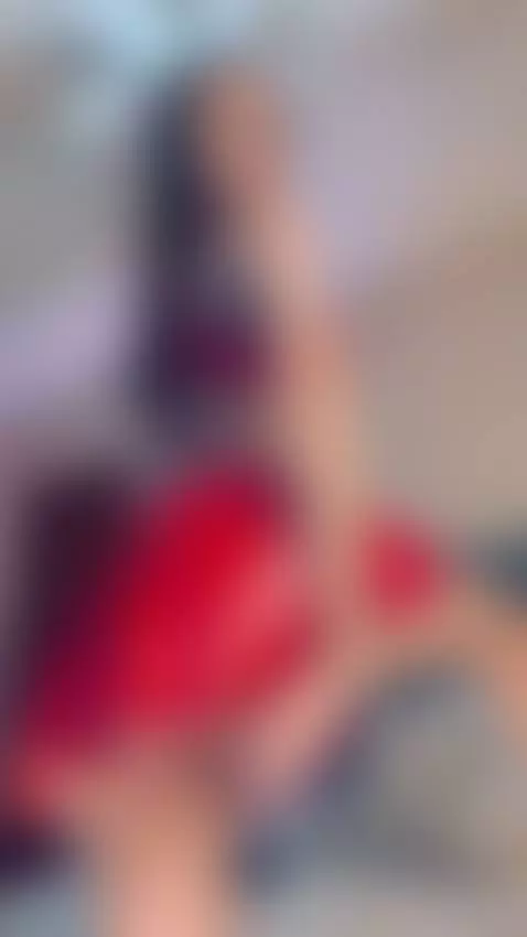 The girl in red needs a fuck🫦 by keimywilde