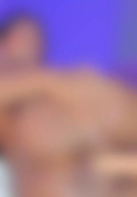 I let myself go a little today 😏🔥 by daphnevenus