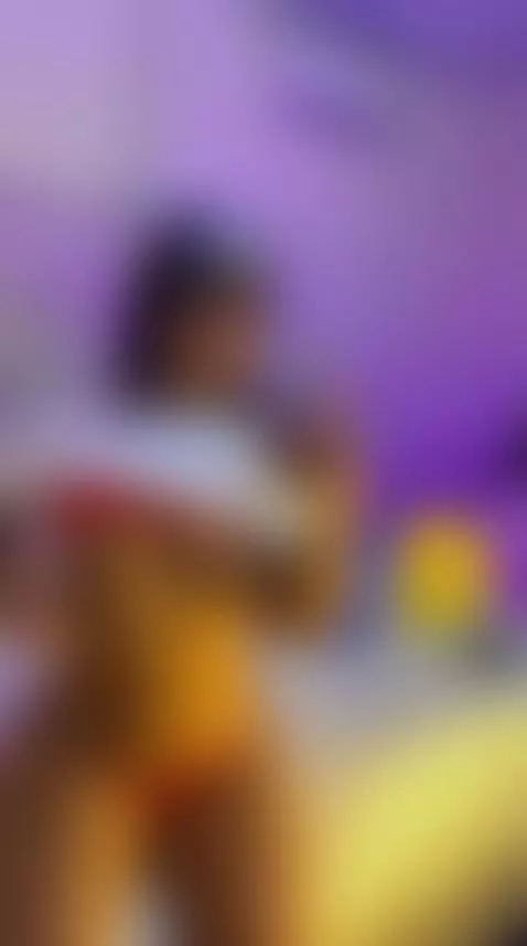 A body that seduces 💋🔥 https://fansly.com/Dahpne/posts by daphnevenus