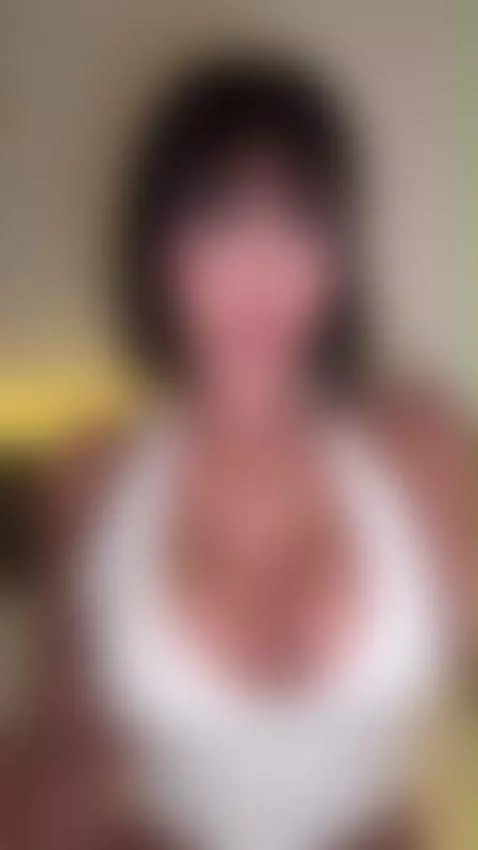 It’s just cream… 😅😈 by kylimew