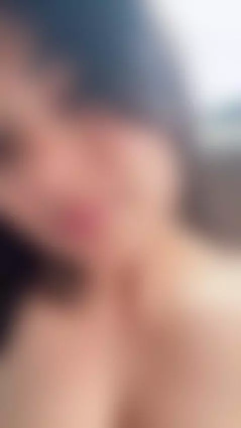 https://www.camsoda.com/es/evaa-stevens   Let's go on an adv... by evaa-stevens