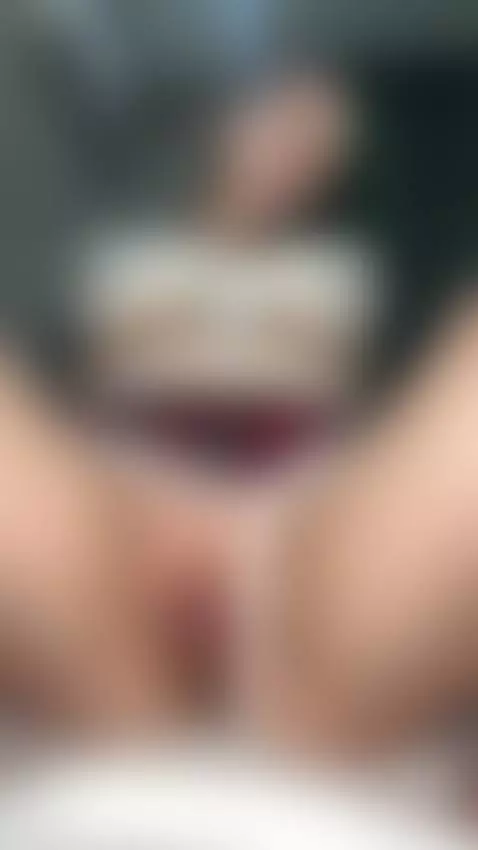 Are you attracted to skinny girls like me? by naturalagatha