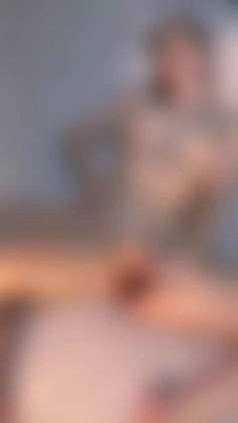 Older men, is my pussy fuckable? by naturalagatha