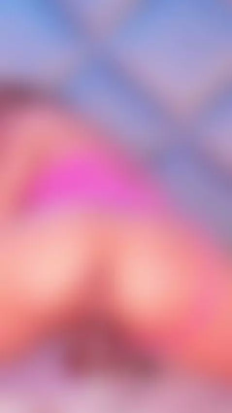 Riding a big black dildo 😈🥴 by crystalgilton