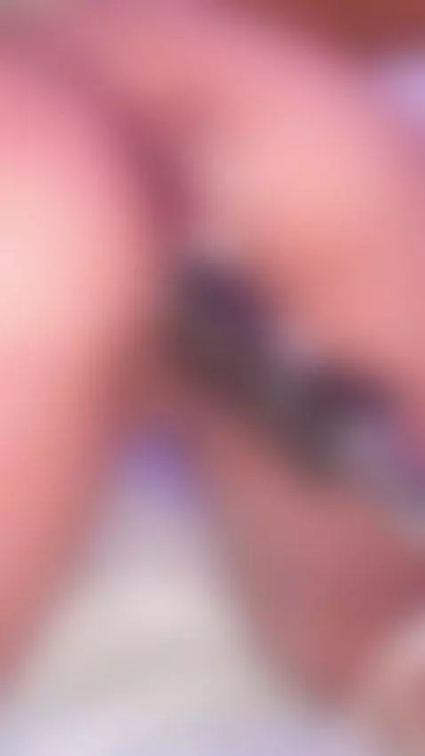 Hard machine 👄❤️‍🔥👄 by emilydempsey