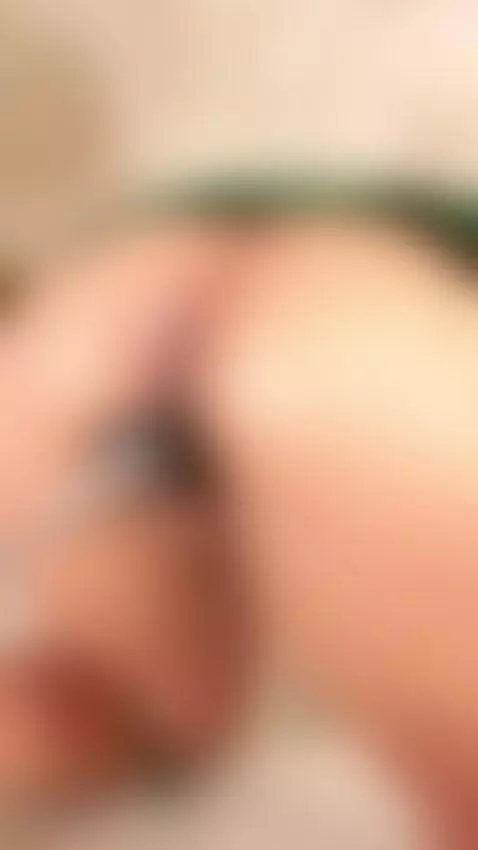 I want you to put it in me in four 🥵✅ by emilydempsey