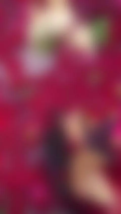 Do you like me to be romantic with you? 🥺, I want to show yo... by tiana-cruzz