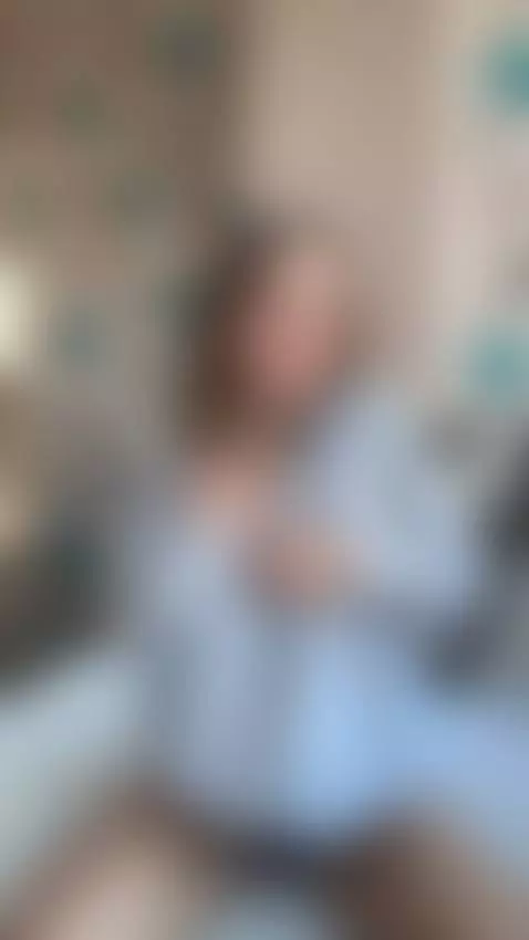 My bed is empty I need someone to be with by shyamelia