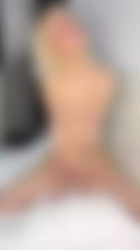 I want you to give me pleasure until I lose control by kiraglow