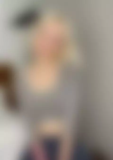 I know many ways to please you by kiraglow