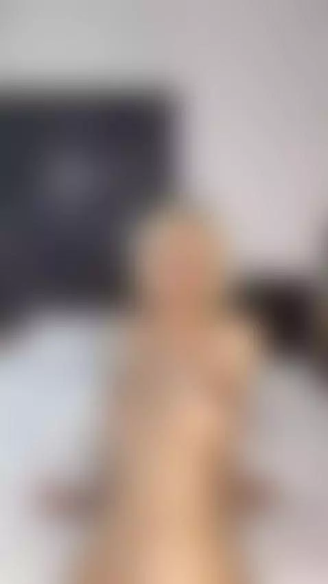 I want to feel your cock slowly entering me by kiraglow