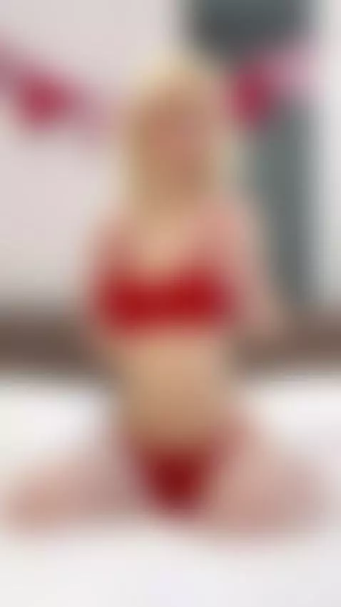 I play with my body until my pussy gets totally soaked by kiraglow