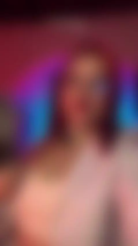 your sexy secretary 🤤🤩💕 by pamelalambert