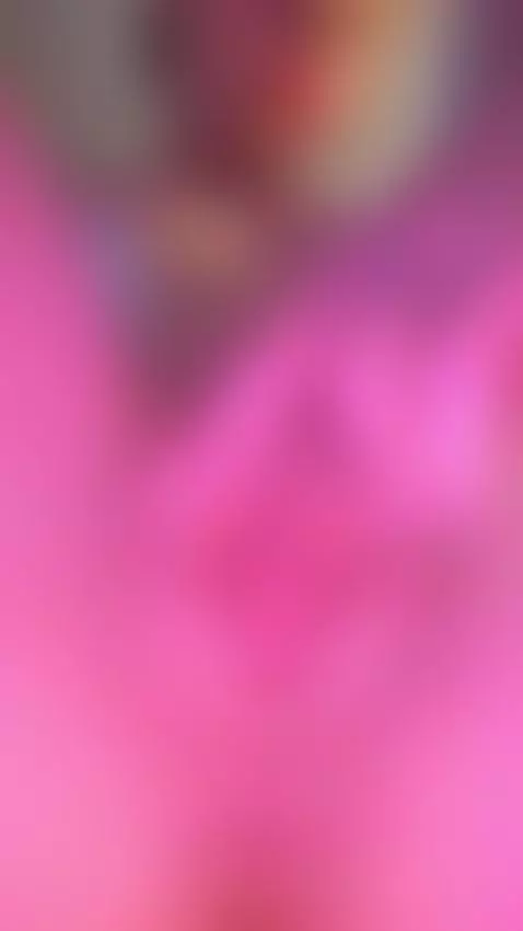 My skin brightens with each slow inhale 😏🔥 by lollytate