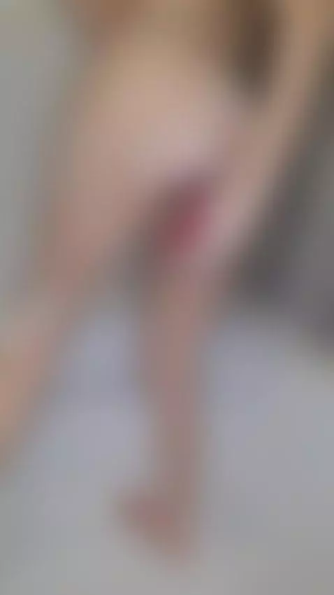 The tease fills the silence 🌙💋 by lollytate