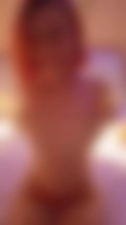 Shadows gather tenderly behind my thighs 😈💧 by lollytate