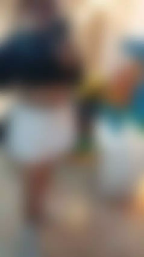 Come on, let's get to know each other a little, love. 😏👉 by hannawells