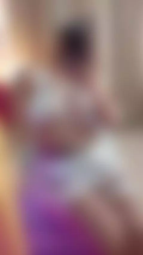 Just caresses, my naughty one, until I get wet 🔥🤤 by hannawells