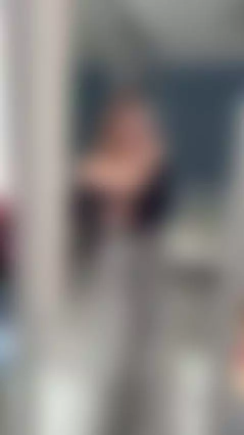 🍆Curvy blonde mouth open moaning 😈 On OF by liagrace