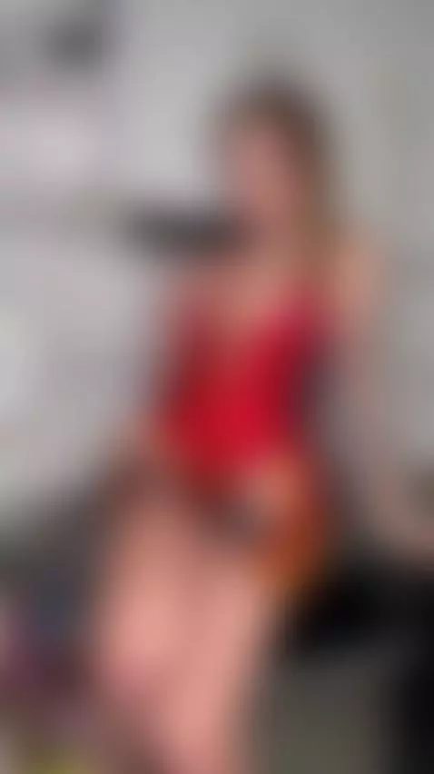 🍑Thick juicy ass cheeks spread invitingly 🔥 See my OF by liagrace