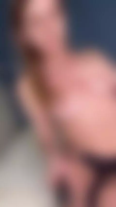 🔥Tattooed blonde clit throbbing with lust 💦 Exclusive OF by liagrace