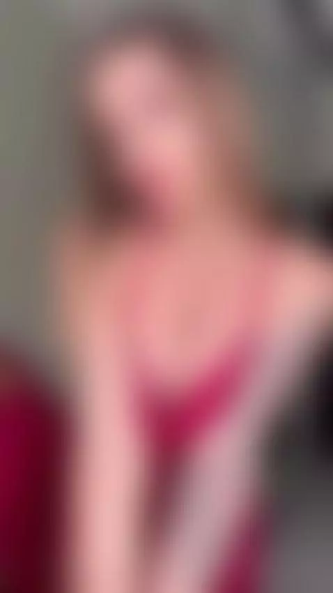 🍒Big tits brushing sensitive skin 😏 Naughty OF by liagrace