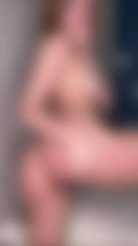 Everything is gray without you… my OF is colorful 😔 by liagrace