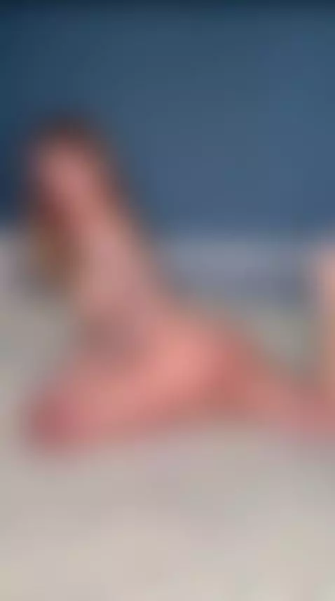 She wants you… right this second 💋 OnlyFans → it’s all yours by liagrace