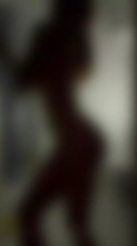 🔥Tattooed blonde ready to squirt again 🍑 Unlock OF by liagrace