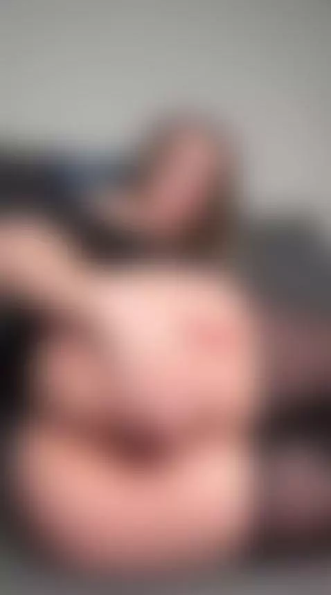 😈Tattooed blonde touching her soft thick curves 💦 Exclusive ... by liagrace