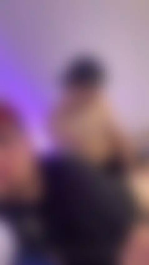 😈😮‍💨 by elianvitali