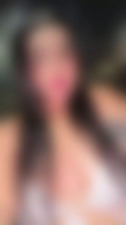 live https://chaturbate.com/b/emily_prisston/ by emily-prisston
