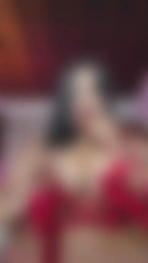 SHOW LIVE - https://es.chaturbate.com/b/emily_prisston/ by emily-prisston
