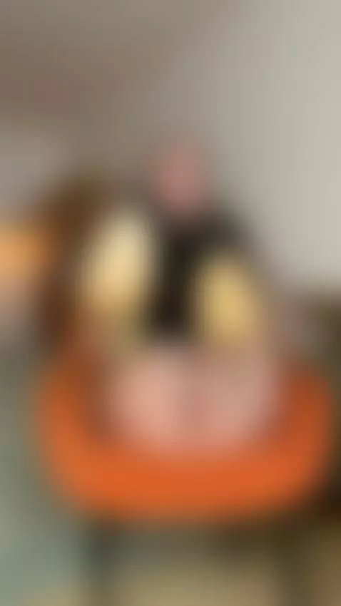 Do you want to spread my legs? by juliamilf