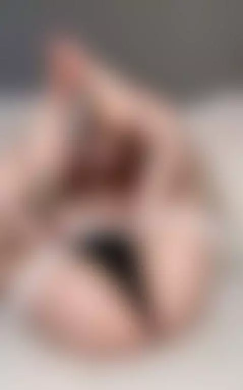 I am very tight and naughty by elysiagrand