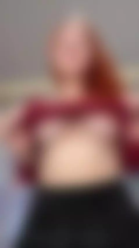 I want to be your favorite bad girl by elysiagrand