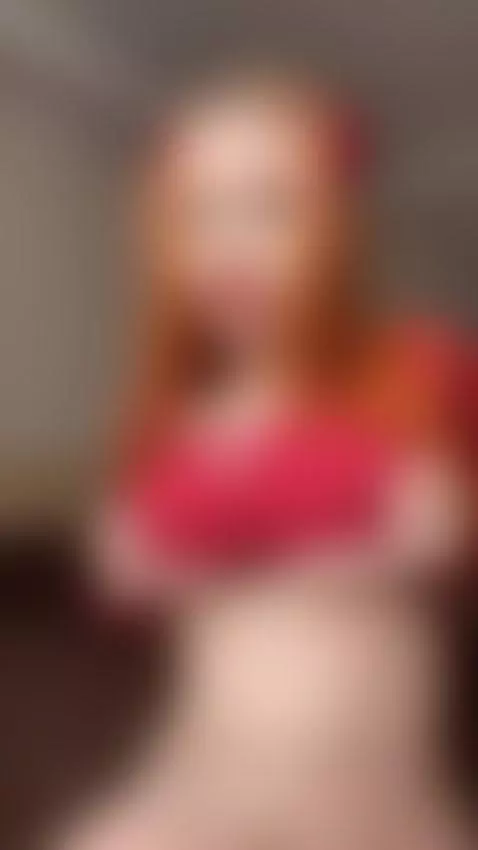 Feeling extremely hot tonight by elysiagrand