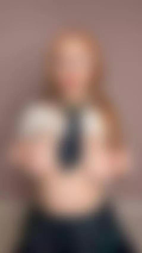 I badly want to be fucked from behind now by elysiagrand