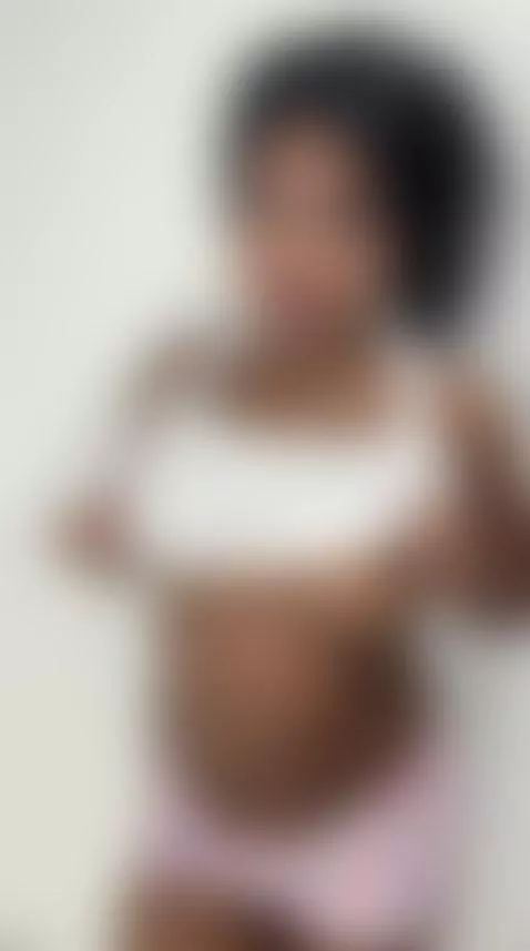 Do I live in your dirty little mind by irenehidalgo