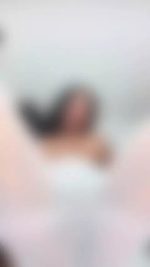 Teen slut, down to fuck me raw by irenehidalgo