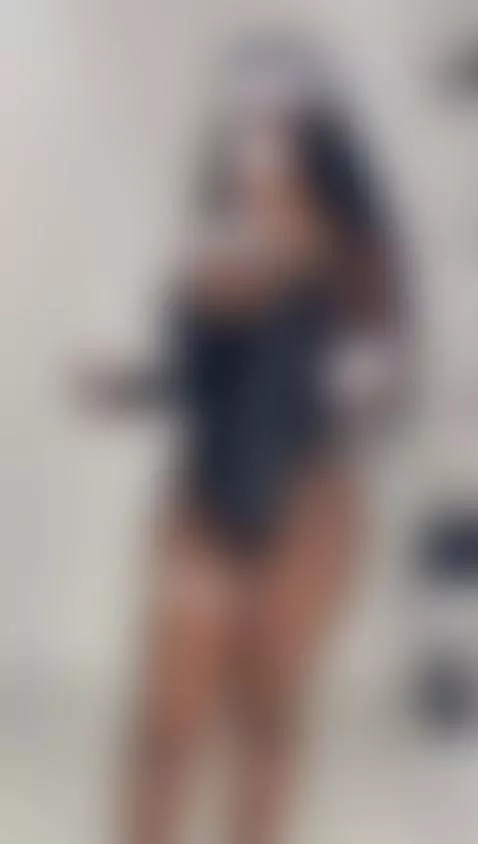 I love getting naughty and wet when you look at me by irenehidalgo