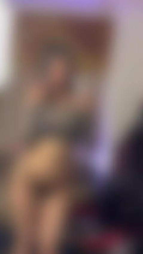 no one can make you feel as much pleasure as me 😉 by giselle-rossi