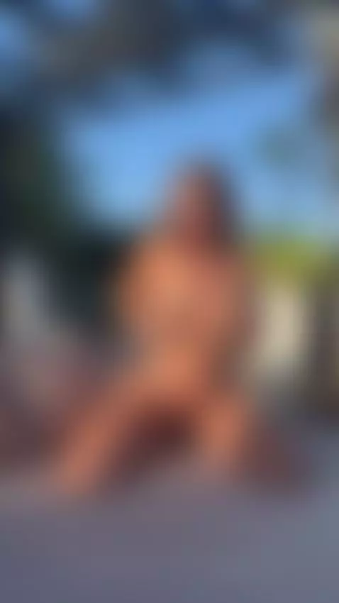 You can’t resist me, and you’ll fall harder every time you s... by selenalyy