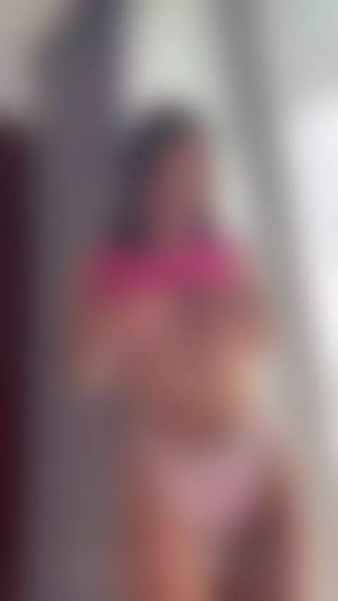 I love to be called a hot horny babe by selenalyy