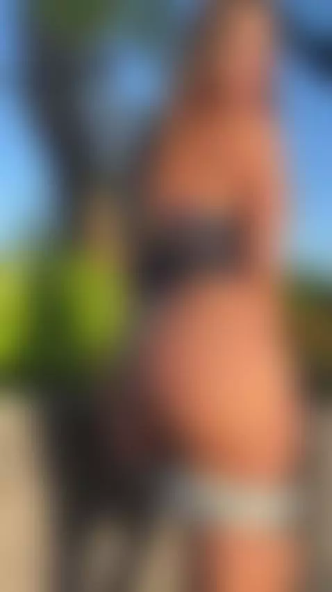 You can’t resist me, and you’ll fall harder every time you s... by selenalyy