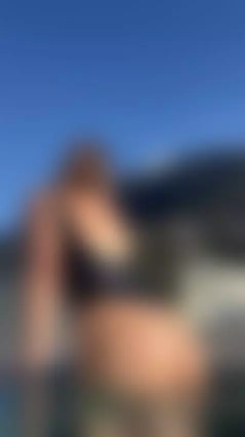 I’m such a slut right now and I love it by selenalyy