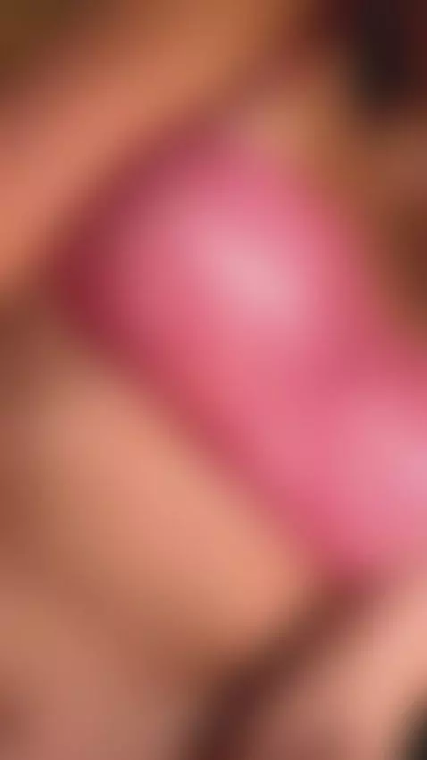 Dreaming of someone who can satisfy my desires by selenalyy