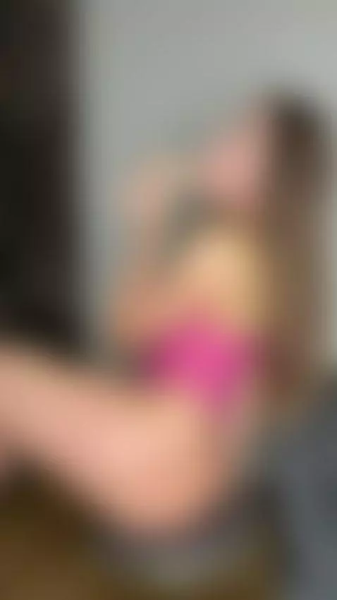 Enjoy me wherever you want by selenalyy